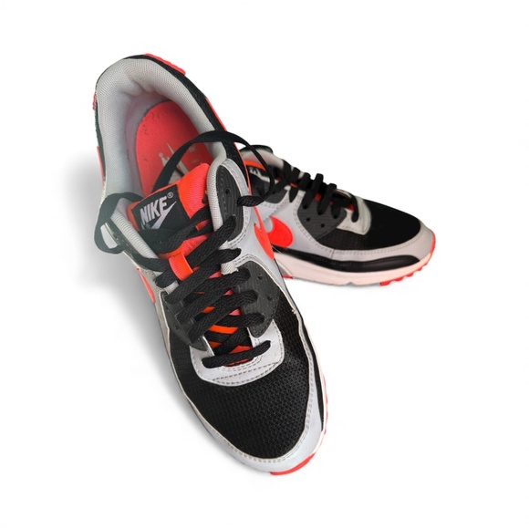 Nike Air Max 90 Running Shoes, Men's 10.5 - Picture 5 of 7